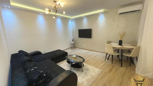Stan, Dvosoban, Izdavanje, 40m2, Donji grad, Zemun, Bežanijska