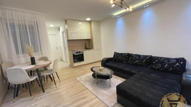 Stan, Dvosoban, Izdavanje, 40m2, Donji grad, Zemun, Bežanijska