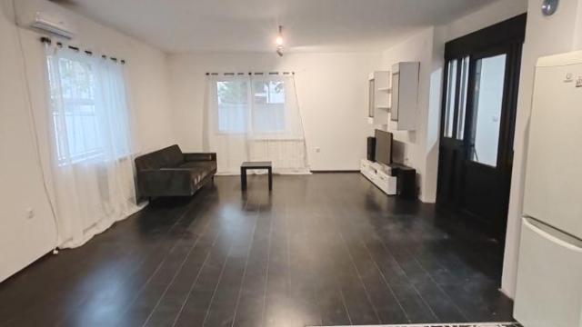 Stan, Trosoban, Izdavanje, 105m2, Plavi horizonti, Zemun, Konstantina Jovanovića