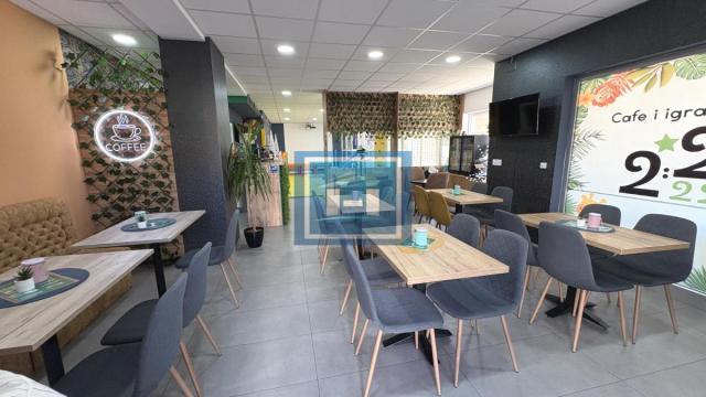 Poslovni prostor, Izdavanje, 91m2, Centar, Gradska lokacija, Jagodina
