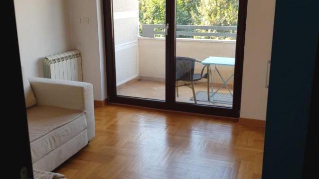 Stan, Trosoban, Izdavanje, 75m2, Hotel M, Voždovac, Mosorska