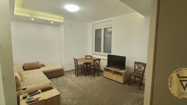 Stan, Trosoban, Izdavanje, 67m2, Senjak, Savski venac, Štipska