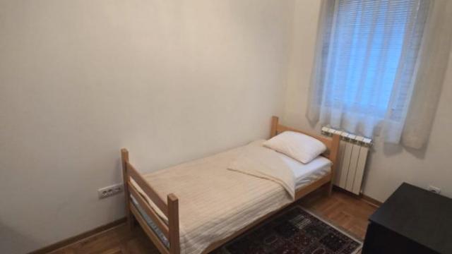 Stan, Dvoiposoban, Izdavanje, 86m2, Crveni krst, Vračar, Branka Krsmanovića
