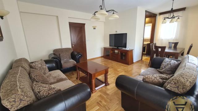 Stan, Trosoban, Izdavanje, 78m2, Hram svetog Save, Vračar, Stojana Protića