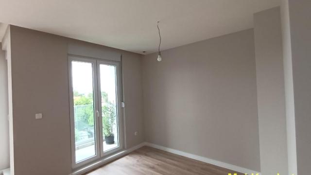 Stan, četvorosoban, Prodaja, 120m2, Gornji grad, Zemun, Šumadijska