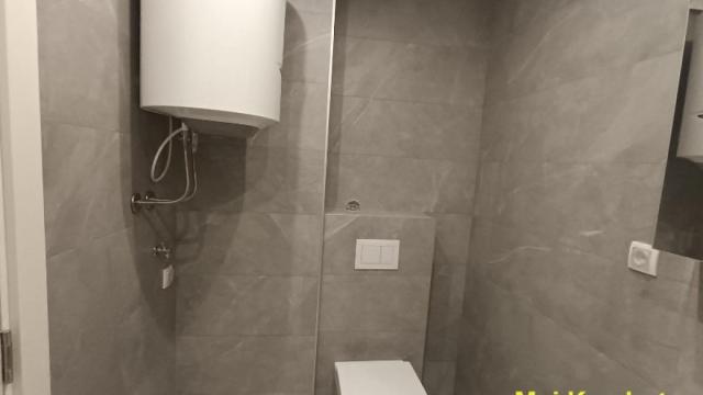 Stan, četvorosoban, Prodaja, 120m2, Gornji grad, Zemun, Šumadijska