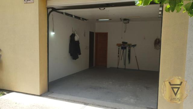 Kuća, četvorosoban, Izdavanje, 162m2, Novi grad, Zemun, Jatačka