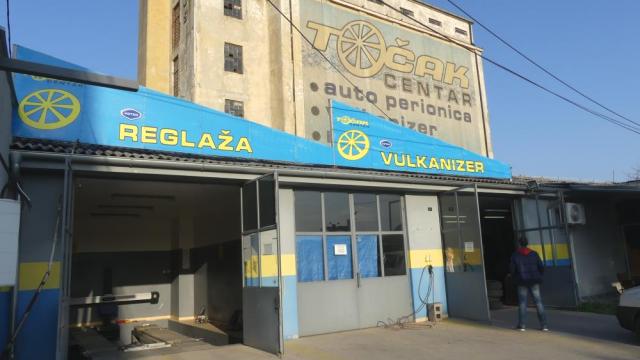 Poslovni prostor, Prodaja, 2300m2, Centar, Gradska lokacija, Jagodina
