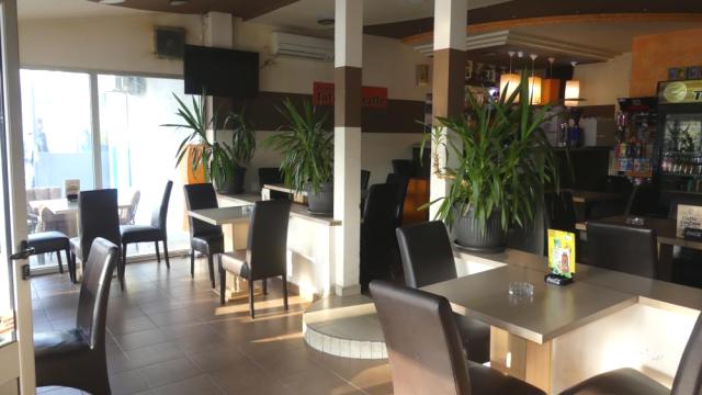 Poslovni prostor, Prodaja, 2300m2, Centar, Gradska lokacija, Jagodina