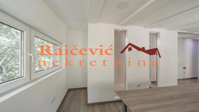 Poslovni prostor, Trosoban, Prodaja, 87m2, Profesorska kolonija, Palilula, Ilirska