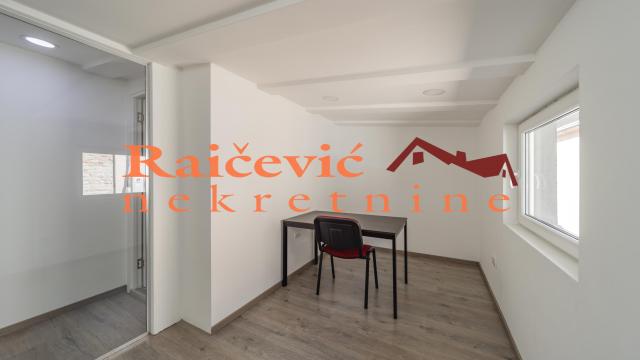 Poslovni prostor, Trosoban, Prodaja, 87m2, Profesorska kolonija, Palilula, Ilirska