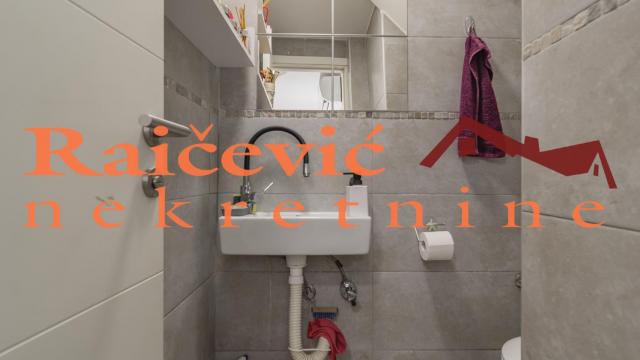 Poslovni prostor, Trosoban, Prodaja, 87m2, Profesorska kolonija, Palilula, Ilirska