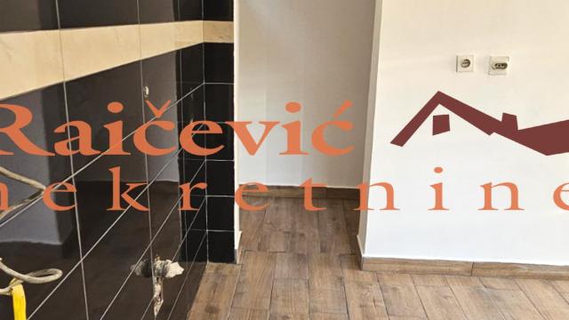 Kuća, Prodaja, 250m2, Kanarevo brdo, Rakovica, Vareska
