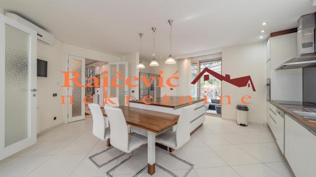 Kuća, Prodaja, 800m2, Dedinje, Savski venac, Mice Orlovica