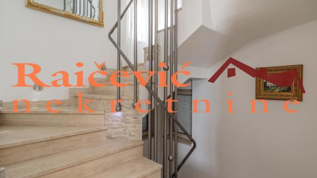 Kuća, Prodaja, 800m2, Dedinje, Savski venac, Mice Orlovica