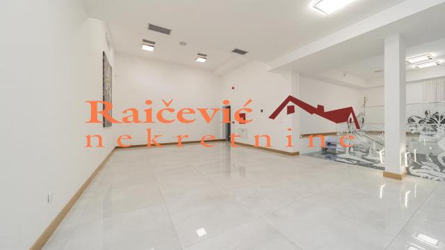 Poslovni prostor, Jednosoban, Prodaja, 187m2, Banjica, Voždovac, Milorada Miskovica