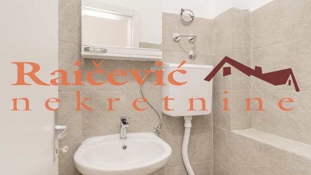 Poslovni prostor, Trosoban, Izdavanje, 60m2, Čubura, Vračar, Cerska