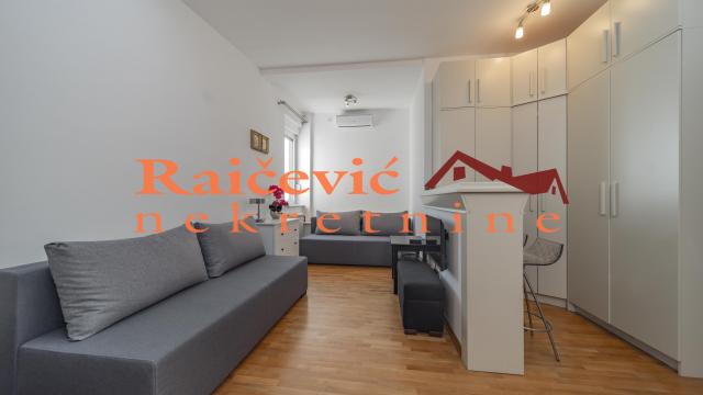 Stan, Jednosoban, Prodaja, 33m2, Hram svetog Save, Vračar, Dubljanska