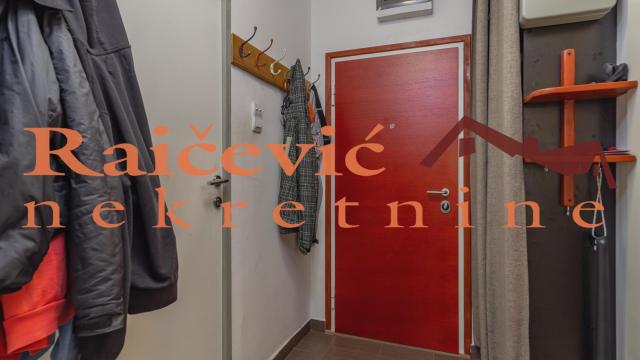 Stan, Dvoiposoban, Prodaja, 96m2, Blok 45 (TC Enjub), Novi Beograd, Jurija Gagarina