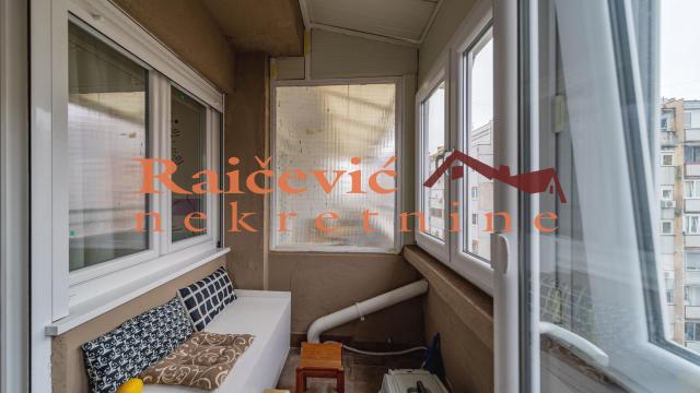 Stan, Dvoiposoban, Prodaja, 96m2, Blok 45 (TC Enjub), Novi Beograd, Jurija Gagarina