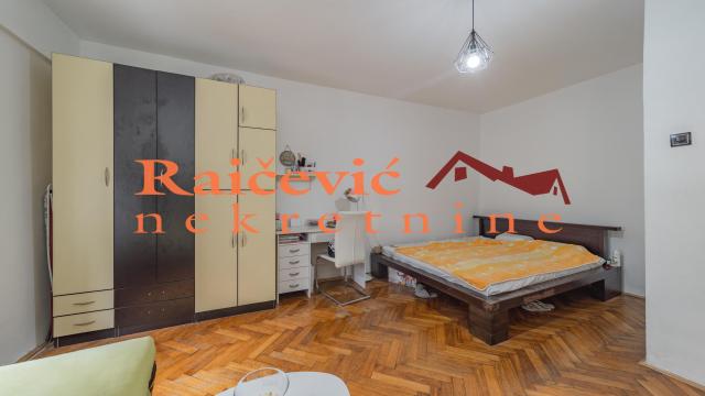 Stan, Trosoban, Prodaja, 95m2, Centar, Savski venac, Karadjordjeva