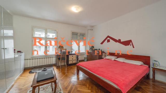 Stan, Trosoban, Prodaja, 95m2, Centar, Savski venac, Karadjordjeva