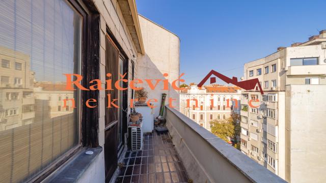 Stan, Trosoban, Prodaja, 90m2, Centar, Stari grad, Kosancicev venac