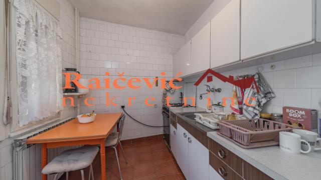 Stan, Troiposoban, Prodaja, 90m2, Voždovac, Sanska