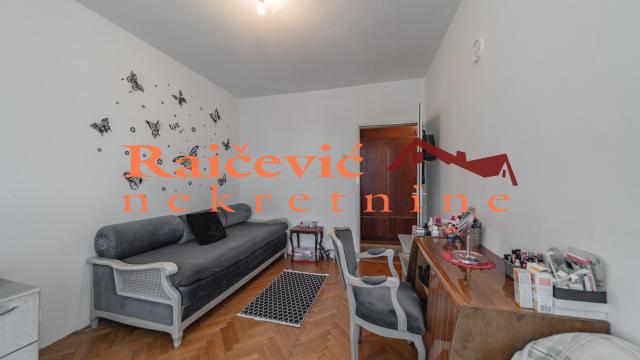 Stan, Troiposoban, Prodaja, 90m2, Voždovac, Sanska