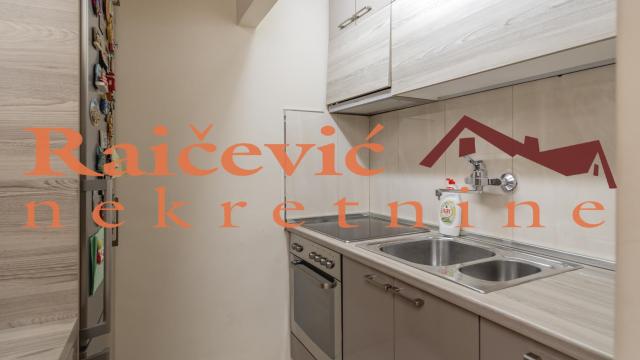 Stan, Dvosoban, Izdavanje, 54m2, Kalenić pijaca, Vračar, Smiljaniceva