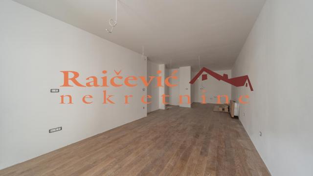 Stan, Trosoban, Prodaja, 99m2, Kalenić pijaca, Vračar, Loznicka