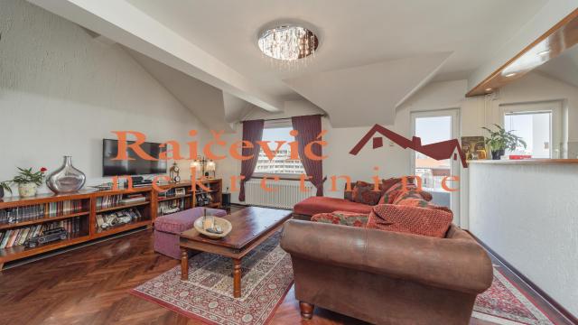 Stan, četvorosoban, Prodaja, 120m2, Slavija, Vračar, Bircaninova