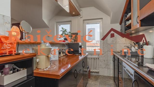 Stan, četvorosoban, Prodaja, 120m2, Slavija, Vračar, Bircaninova