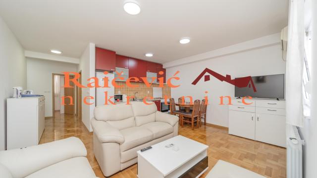 Stan, Dvoiposoban, Prodaja, 52m2, Djeram pijaca, Zvezdara, Branka Krsmanovica