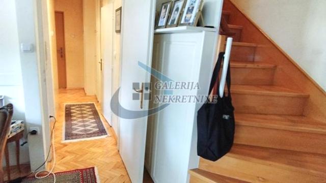 Stan, četvoroiposoban, Prodaja, 108m2, Vidikovac, Rakovica, Susedgradska