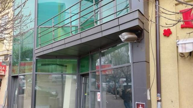 Poslovni prostor, Izdavanje, 213m2, Centar, Gradska lokacija, Paraćin