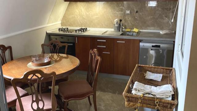 Kuća, Izdavanje, 300m2, Braće Jerković, Voždovac, Vojvode Vlahovića