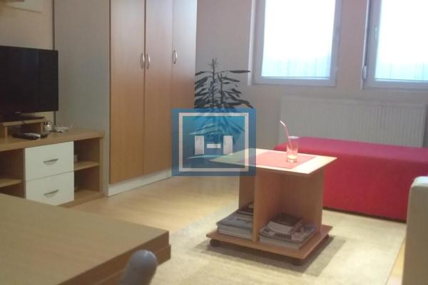 prodaja, stanova,
centar-grad-cuprija, 884954, jednosoban