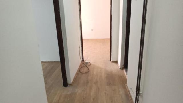 Poslovni prostor, Izdavanje, 42m2, Centar, Gradska lokacija, Jagodina