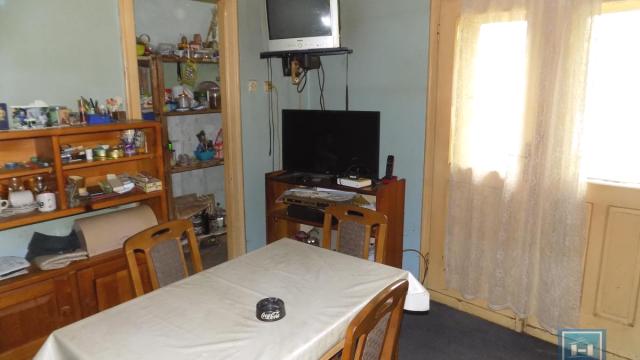 Stan, Trosoban, Prodaja, 80m2, Branko Krsmanović, Gradska lokacija, Paraćin
