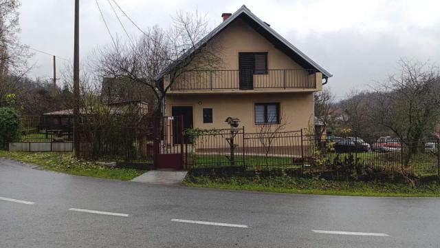 Kuća, Trosoban, Prodaja, 100m2, Sibnica, Sopot, Sibnica