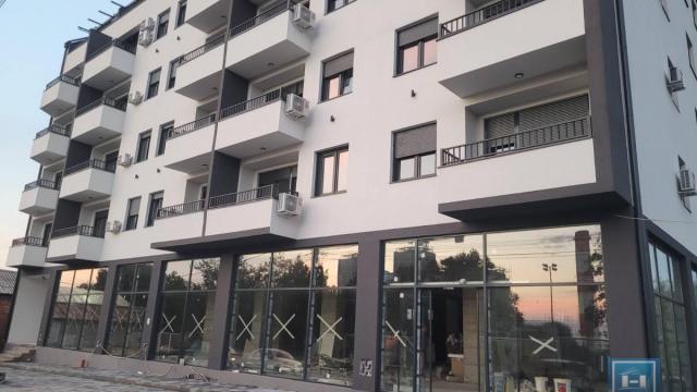 Poslovni prostor, Izdavanje, 315m2, Naselje Stepa Stepanović, Voždovac, Beograd