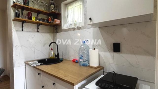 Kuća, Dvosoban, Prodaja, 56m2, Fruška Gora, Okolno mesto, Sremski Karlovci