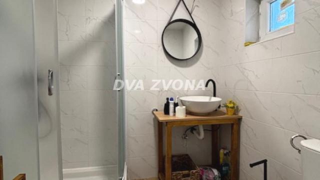 Kuća, Dvosoban, Prodaja, 56m2, Fruška Gora, Okolno mesto, Sremski Karlovci