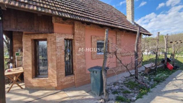 Kuća, Trosoban, Prodaja, 68m2, Kupusina, Okolno mesto, Apatin