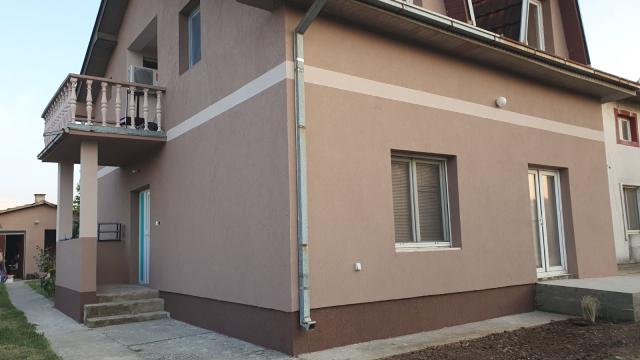 Kuća, četvorosoban, Prodaja, 150m2, Dobanovci, Surčin, Dobanovci