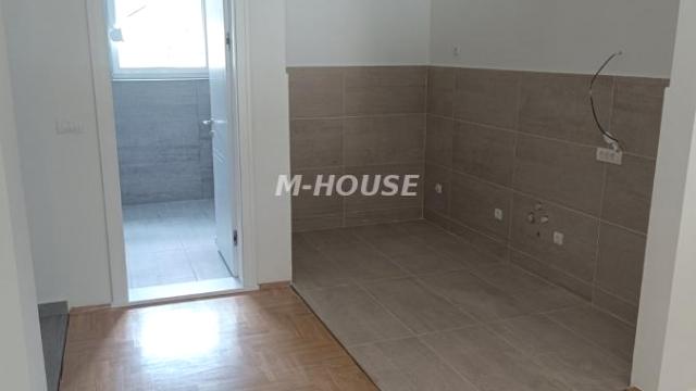 Stan, Trosoban, Prodaja, 89m2, Centar, Gradska lokacija, Sombor