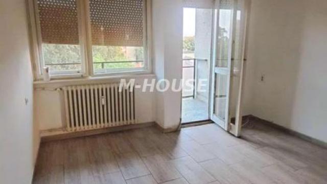 Stan, Trosoban, Prodaja, 70m2, Centar, Gradska lokacija, Sombor