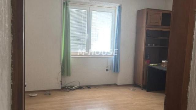 Kuća, Trosoban, Prodaja, 112m2, Logor, Gradska lokacija, Sombor