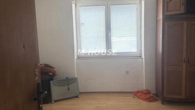Kuća, Trosoban, Prodaja, 112m2, Logor, Gradska lokacija, Sombor